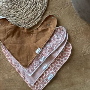 Copper Pearl Floral and Geometric Bandana Bib Set